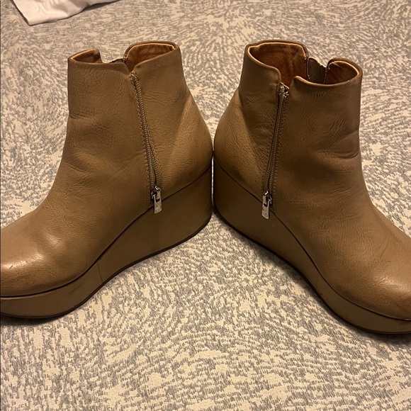 YellowBox Tan Ankle Boots - Picture 6 of 6